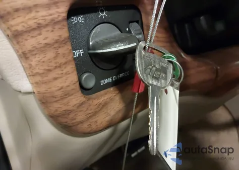 2001 Chevrolet Express Upfitter from USA, damaged, VIN 1GBFG15R111146801